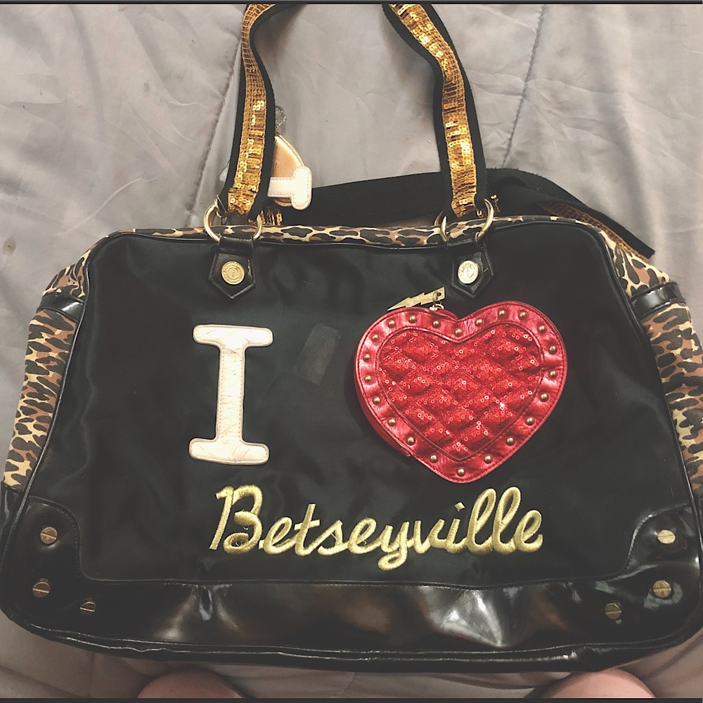 Betsey Johnson - “I❤️ Betseyville” Gym Bag/Duffel Bag